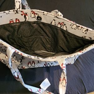 Tote with penguins